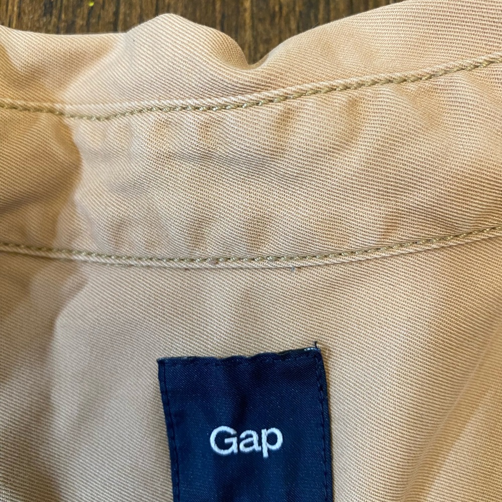 Men's Gap button down - Picture 3 of 4